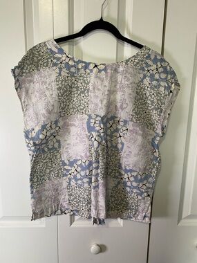 Nicole Miller Patchwork Floral Boxy Top in Lavender and Blue